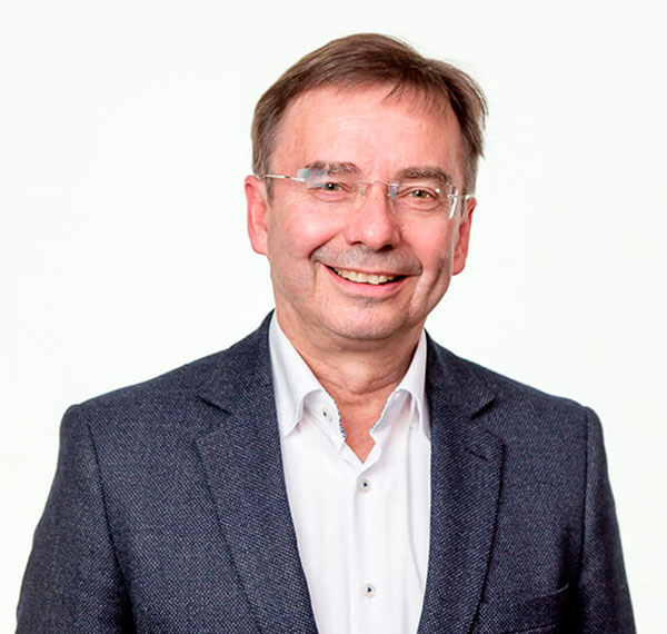 Dr. Wilfried Bernhardt